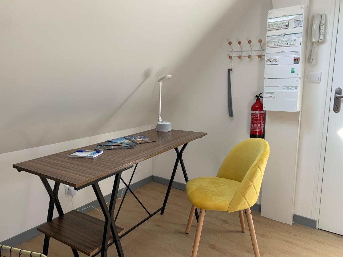 Superlogis - Sous Les Toits - T2- 3Etoiles - Blois-Hypercentre 1 Chambre 4 Personnes Екстериор снимка